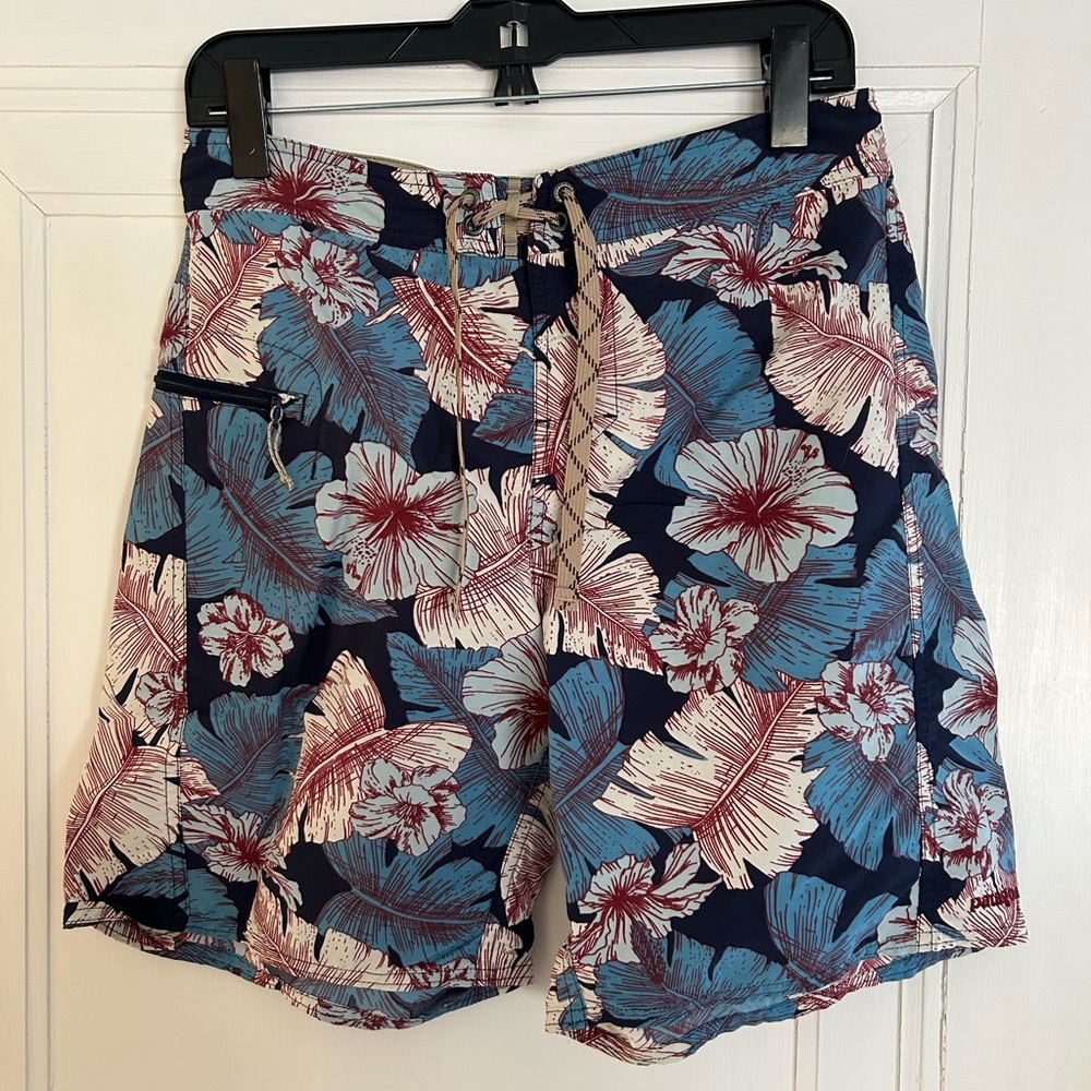 Patagonia Board Shorts Men’s Sz30